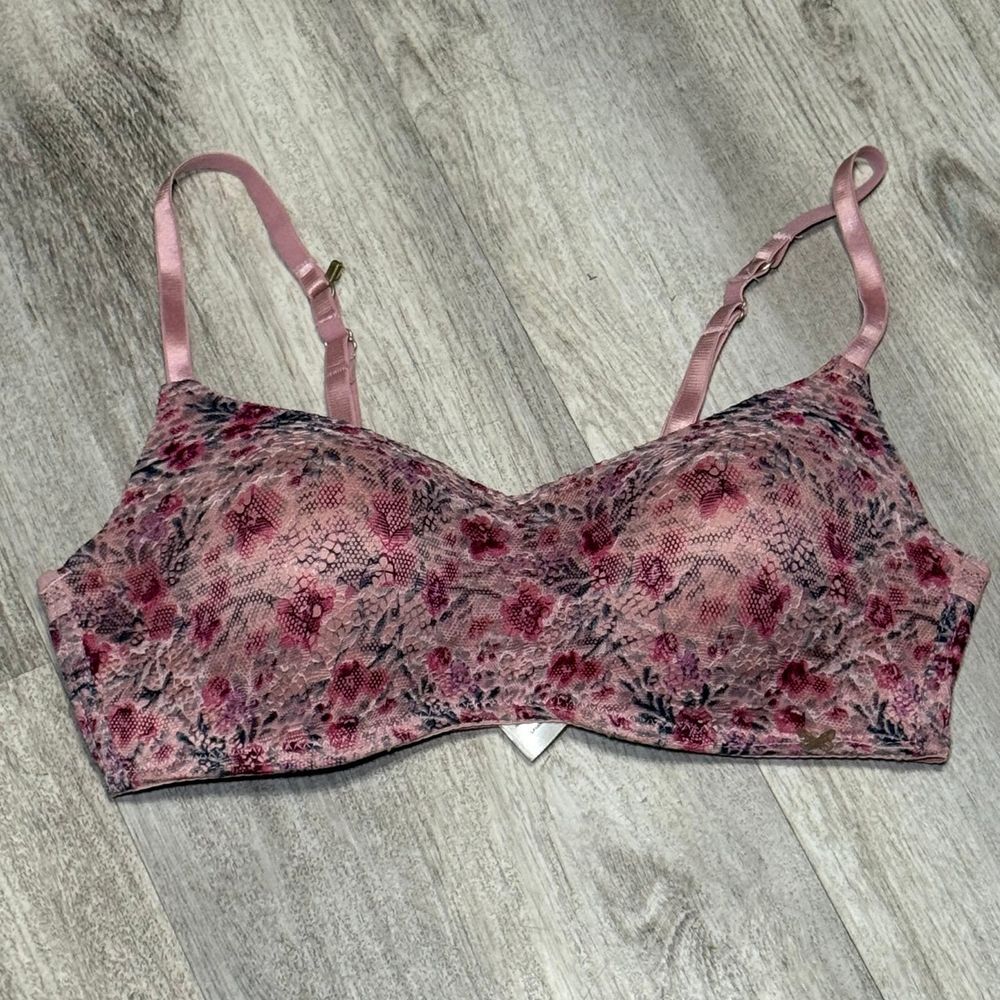 Jessica Simpson 34 C soft bra‎